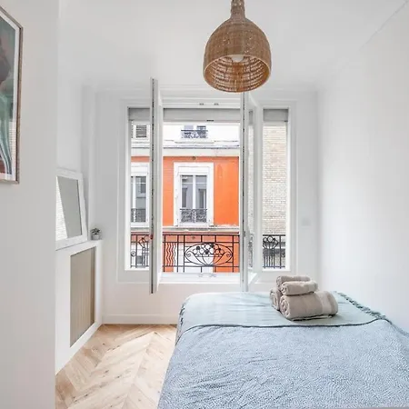 Apartment We Parisian Les Invalides Cozy Paris